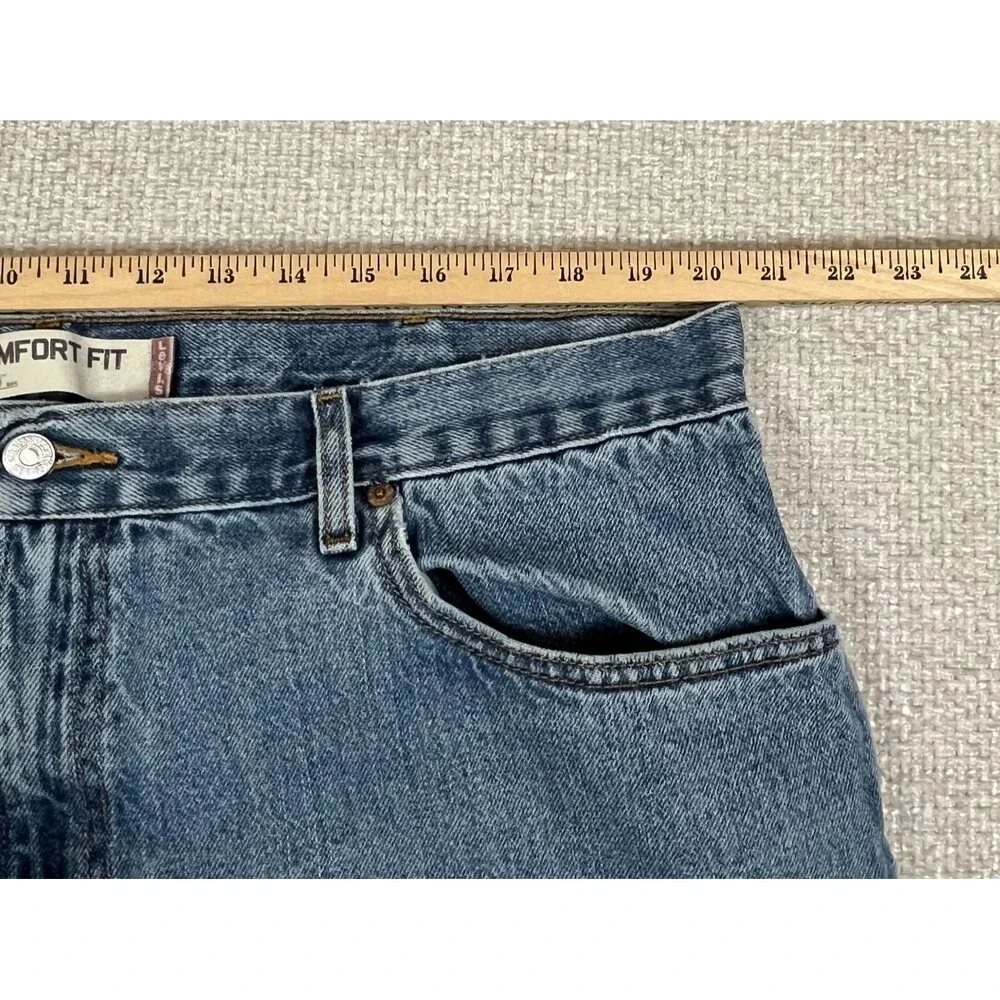 Levi's 560 Jeans Comfort Fit Men's 42x32 (Actual 41x30) Blue Denim